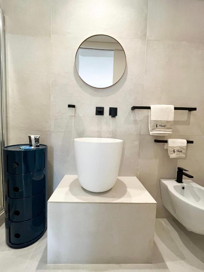 Artemide Luxury *